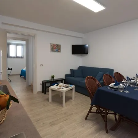 Aparthotel I Tre Golfi - Via Salvatore Quasimodo