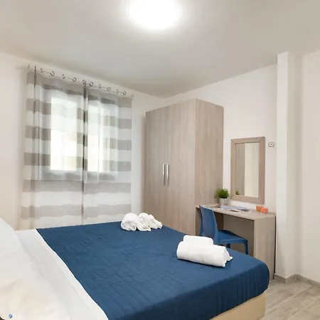 I Tre Golfi - Via Salvatore Quasimodo Aparthotel *