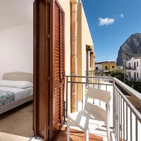 I Tre Golfi - Via Salvatore Quasimodo Lejlighedshotel San Vito Lo Capo